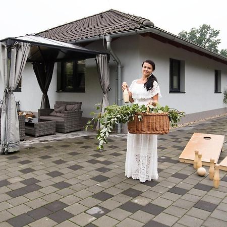 Apartmany A Wellness Vmal Skuteč Екстериор снимка